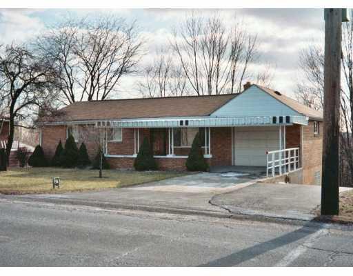 1035 Silver Lane McKees Rocks, PA 15136 - Photo 8 of 8