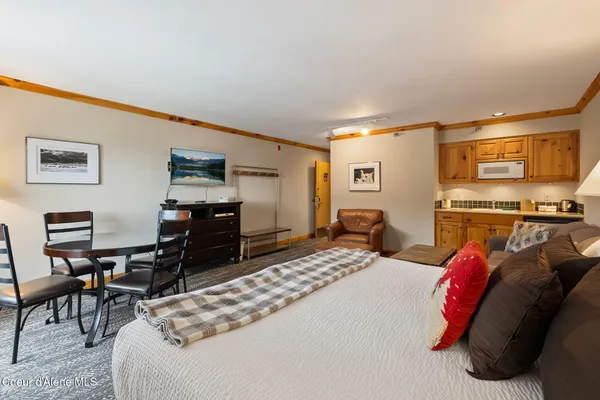 $639,000 | 72 Great Escape Road, Unit 409/411, Sandpoint, ID 83864