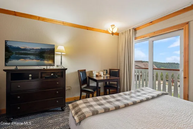 $645,000 | 72 Great Escape Road, Unit 409/411, Sandpoint, ID 83864