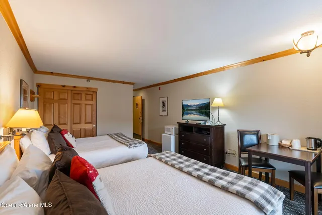 $645,000 | 72 Great Escape Road, Unit 409/411, Sandpoint, ID 83864