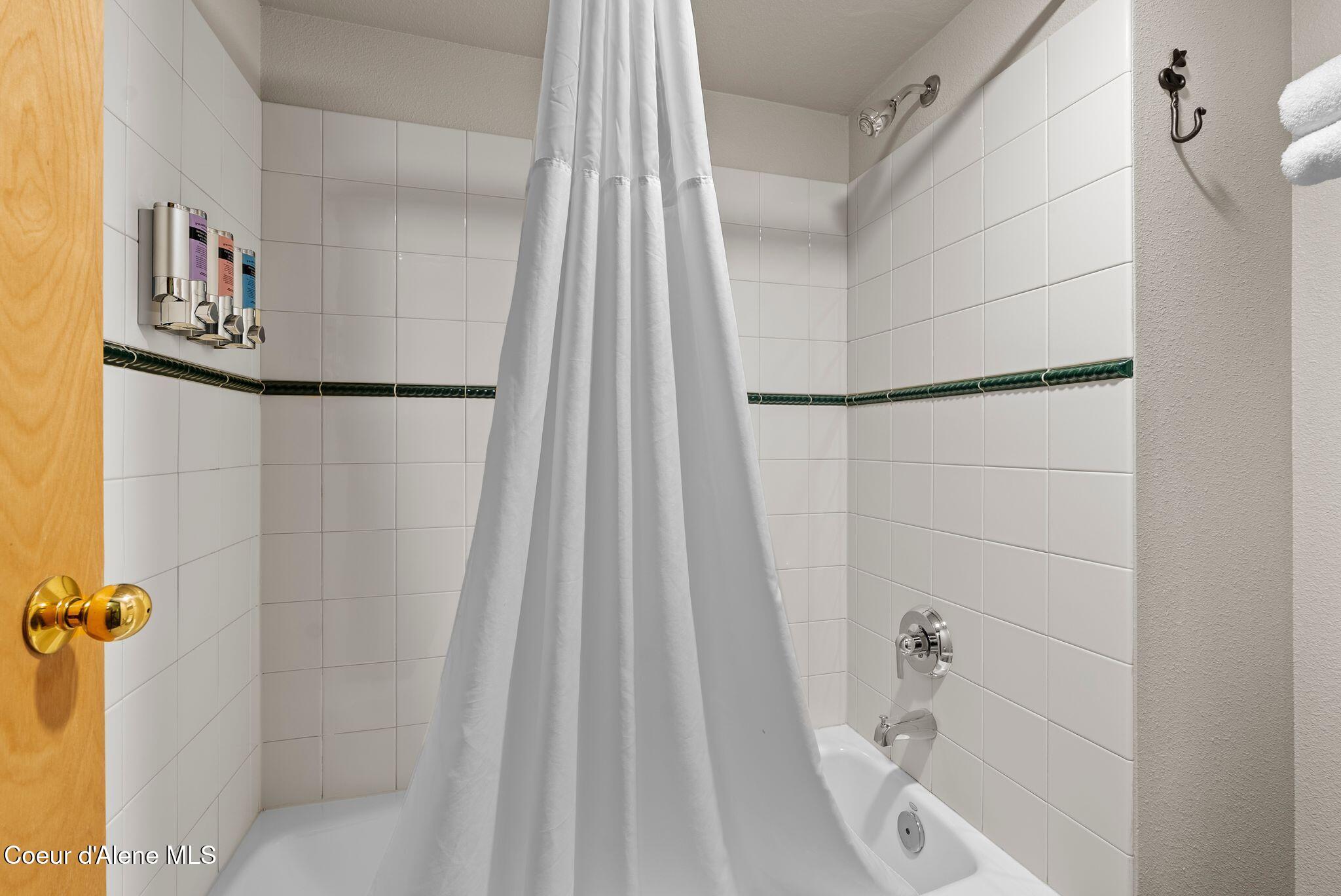 72 Great Escape Road, Unit 409/411 Sandpoint, ID 83864 - Photo 22 of 40 11_DSC07207