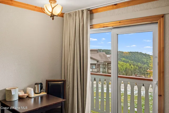 $645,000 | 72 Great Escape Road, Unit 409/411, Sandpoint, ID 83864