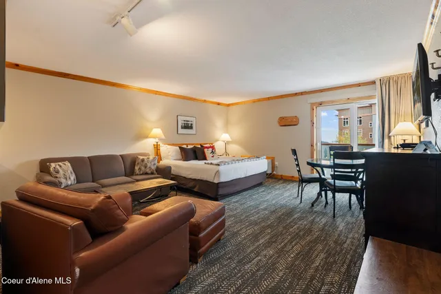 $645,000 | 72 Great Escape Road, Unit 409/411, Sandpoint, ID 83864