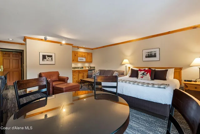 $645,000 | 72 Great Escape Road, Unit 409/411, Sandpoint, ID 83864