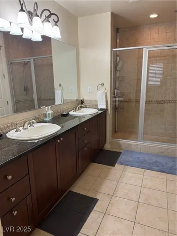 $2,250 | 2455 West Serene Avenue, Unit 706, Las Vegas, NV 89123