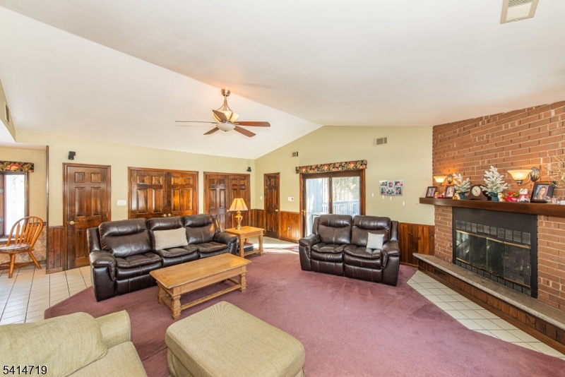 181 Center Grove Road Randolph, NJ 07869 - Photo 18 of 49
