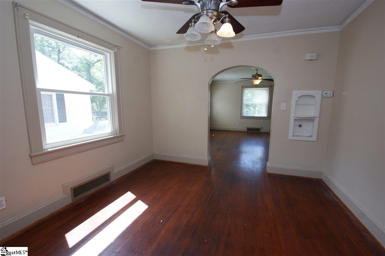 113 East Victoria Road Spartanburg, SC 29301 - Photo 3 of 17 Gallery Image 3