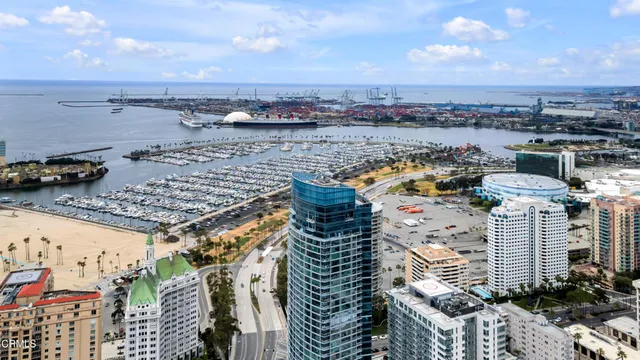 $289,000 | 128 Lime Avenue, Unit 14, Long Beach, CA 90802