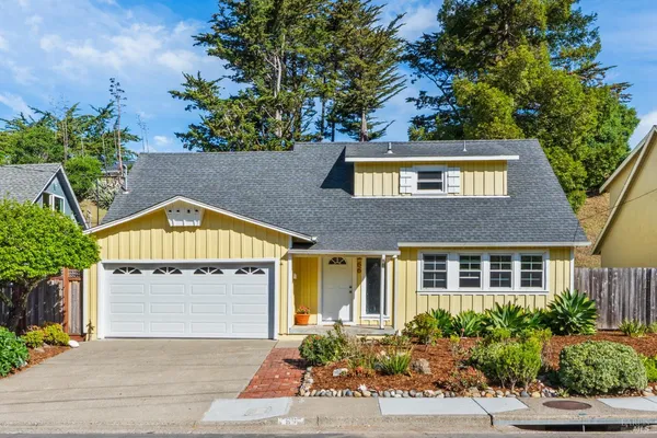 $1,765,000 | 66 Sonora Way, Corte Madera, CA 94925