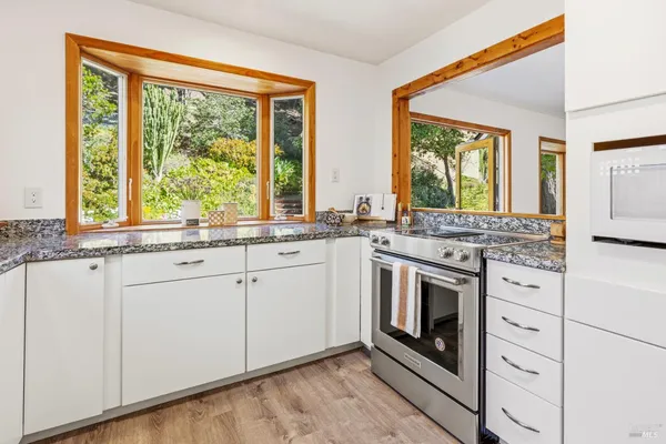 $1,765,000 | 66 Sonora Way, Corte Madera, CA 94925