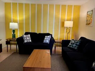 $529,000 | 500 East Amado Road, Unit 512, Palm Springs, CA 92262