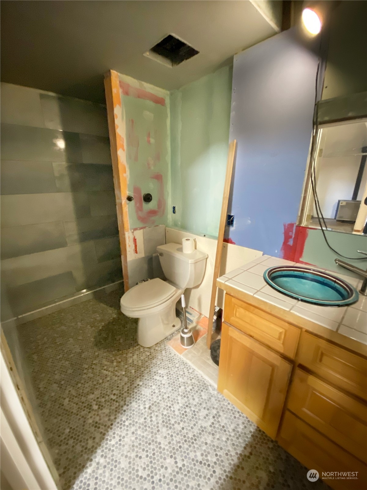 2860 Woods Road East Port Orchard, WA 98366 - Photo 12 of 35 Gallery Image 12
