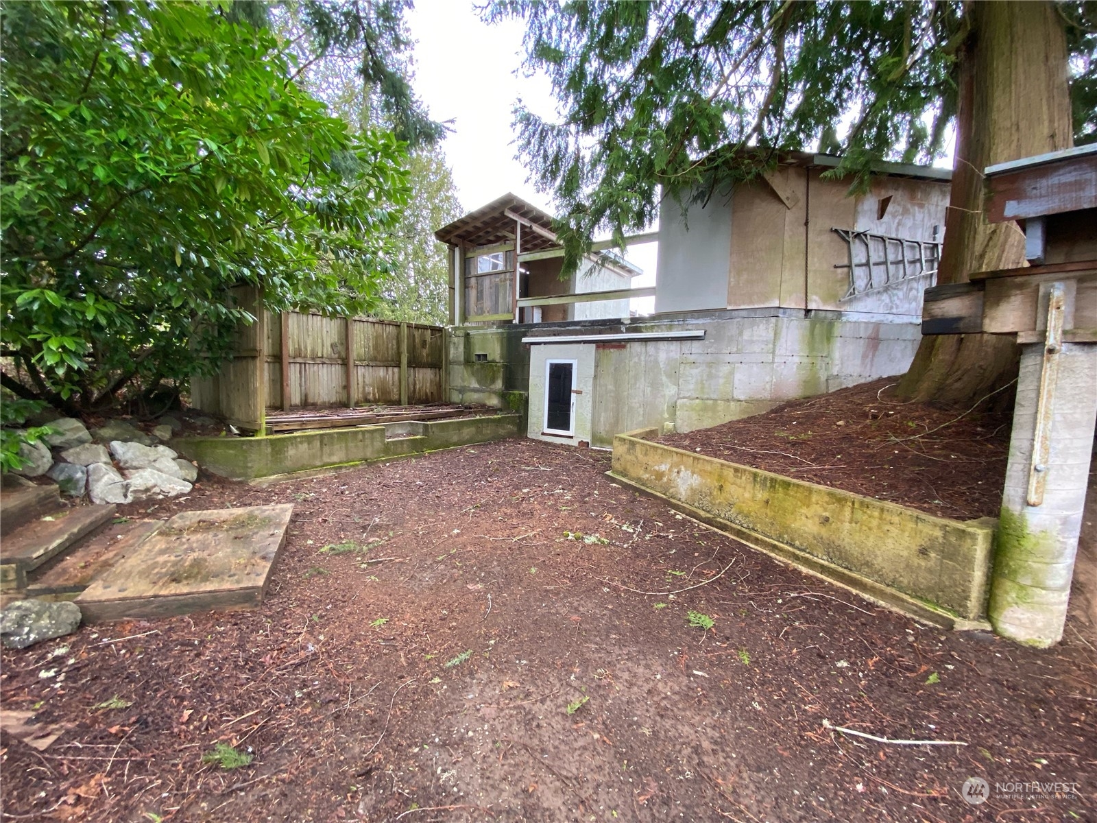 2860 Woods Road East Port Orchard, WA 98366 - Photo 15 of 35 Gallery Image 15