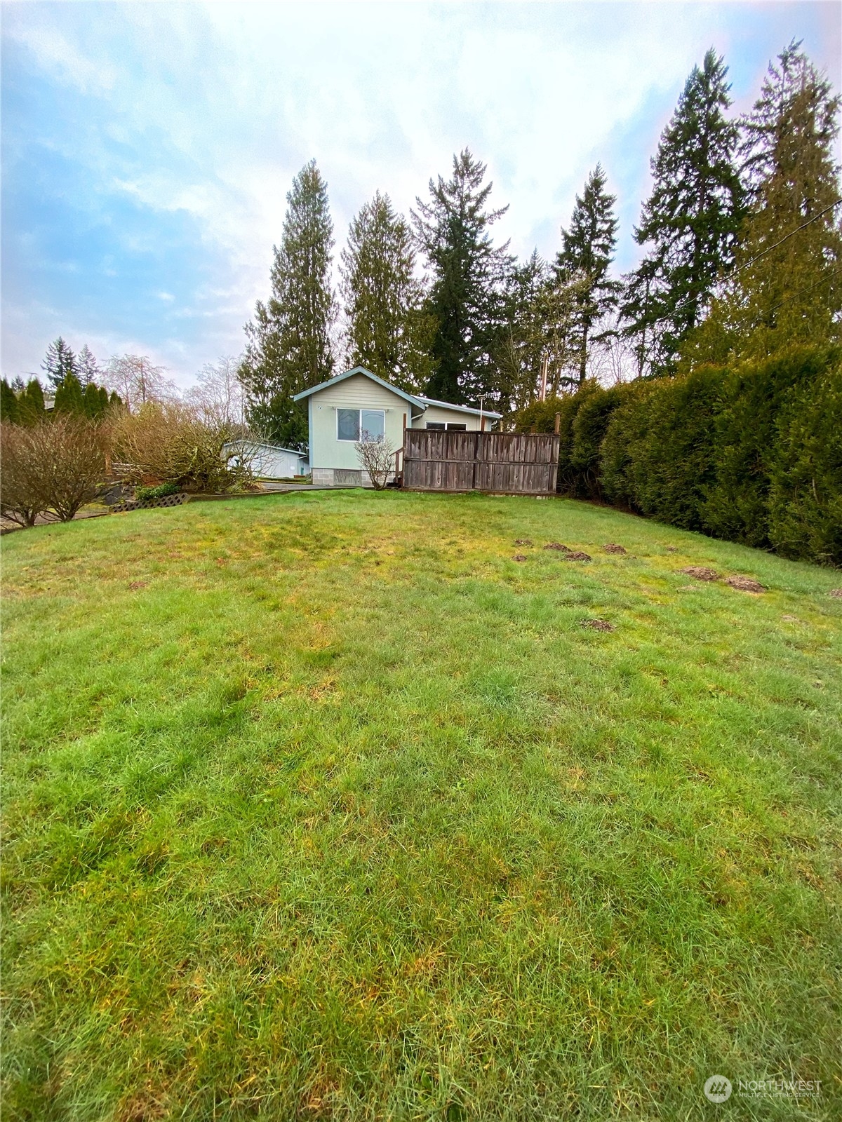 2860 Woods Road East Port Orchard, WA 98366 - Photo 2 of 35 Gallery Image 2