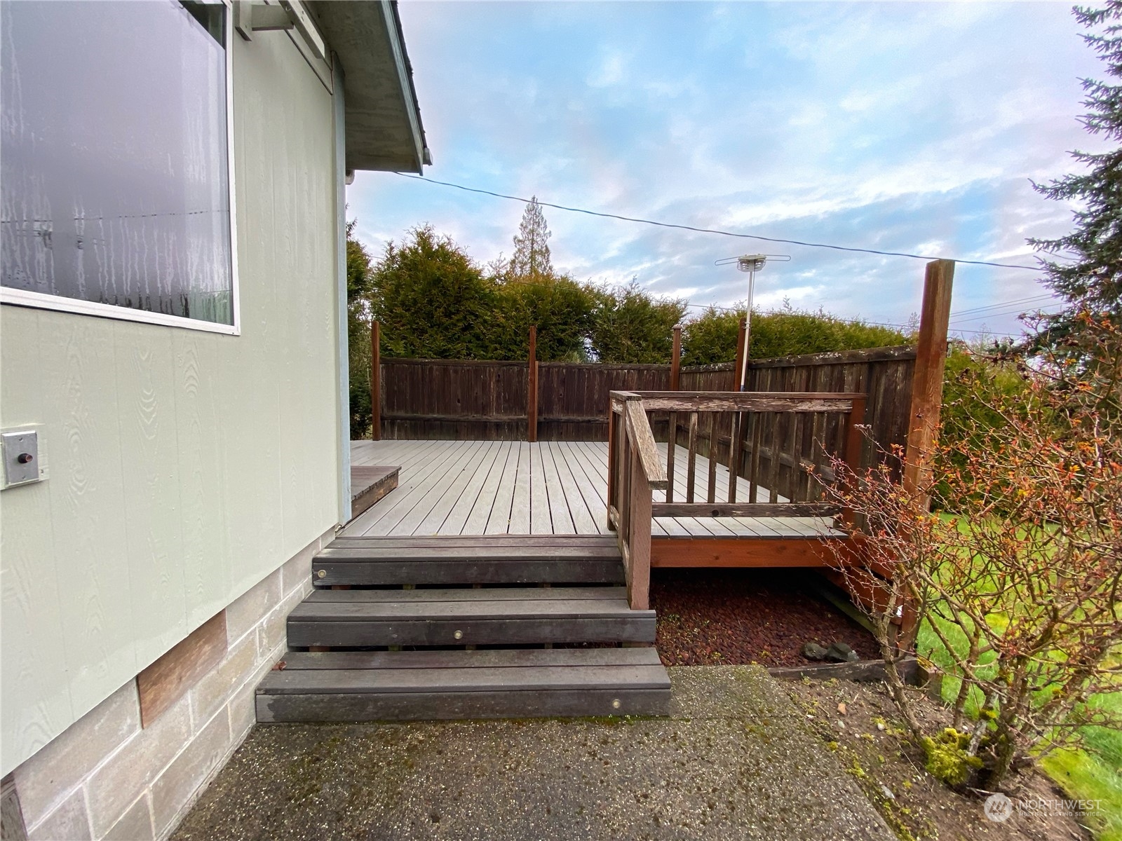 2860 Woods Road East Port Orchard, WA 98366 - Photo 3 of 35 Gallery Image 3