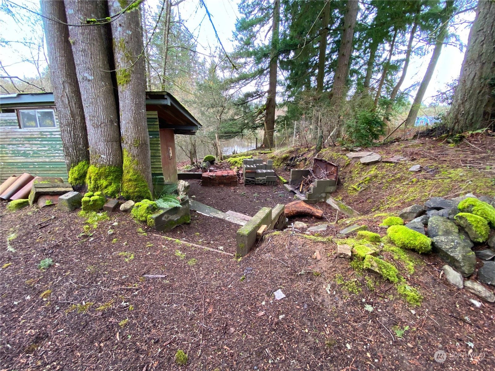2860 Woods Road East Port Orchard, WA 98366 - Photo 7 of 35 Gallery Image 7