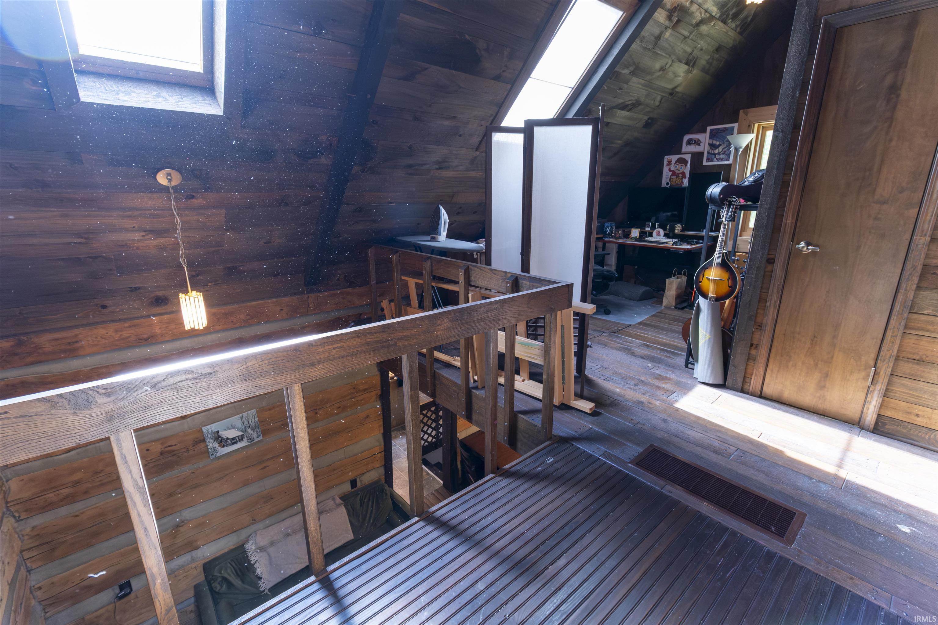 5290 State Road 46 Bloomington, IN 47401 - Photo 14 of 31