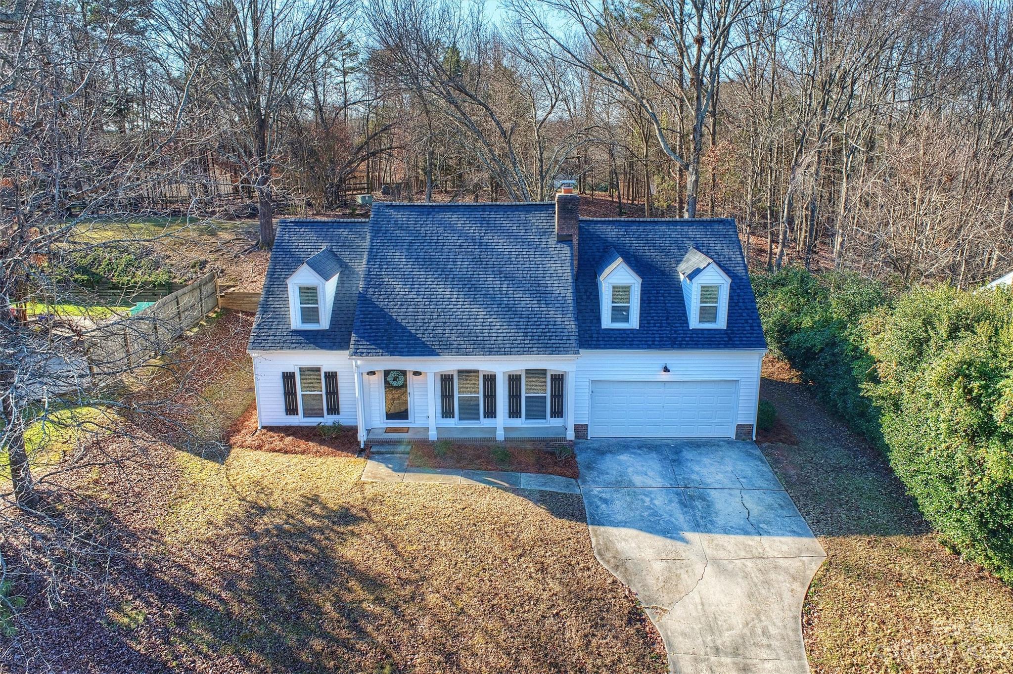 216 Sandymead Road Matthews, NC 28105 - Photo 4 of 48 Gallery Image 4