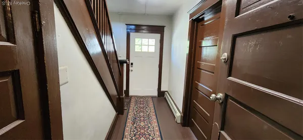 $1,800 | 20 Delaware Street, Unit 1, Port Jervis, NY 12771