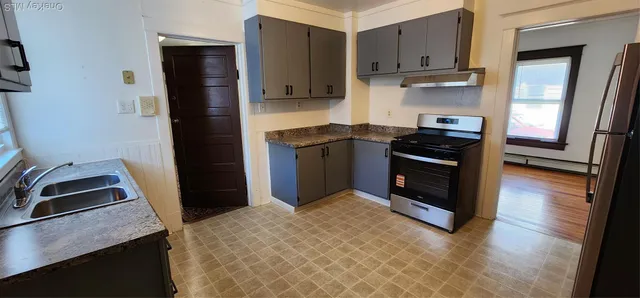 $2,000 | 20 Delaware Street, Unit 1, Port Jervis, NY 12771