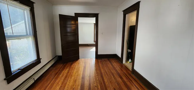 $2,000 | 20 Delaware Street, Unit 1, Port Jervis, NY 12771