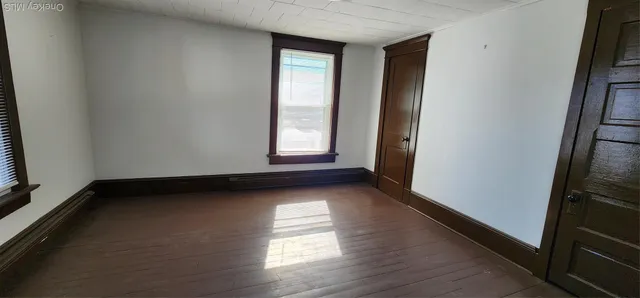 $2,000 | 20 Delaware Street, Unit 1, Port Jervis, NY 12771