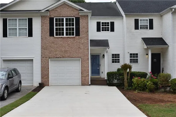 $1,850 | 132 Venture Path, Hiram, GA 30141