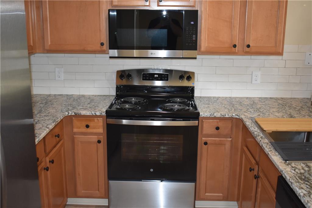 132 Venture Path Hiram, GA 30141 - Photo 10 of 44