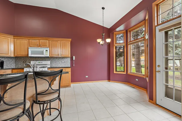 $429,900 | 20116 Crystal Lake Way, Frankfort, IL 60423