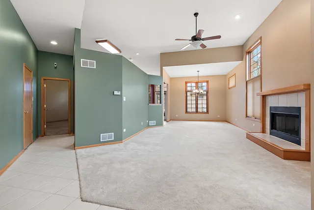 $429,900 | 20116 Crystal Lake Way, Frankfort, IL 60423