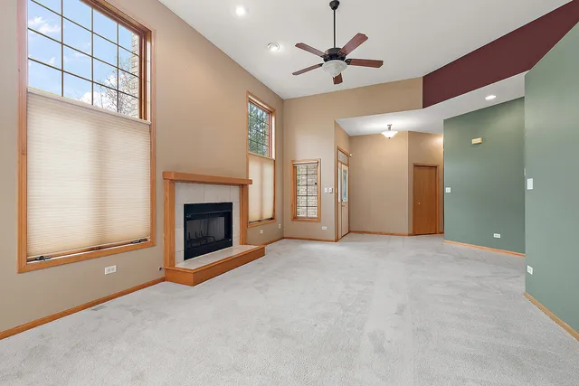 $429,900 | 20116 Crystal Lake Way, Frankfort, IL 60423