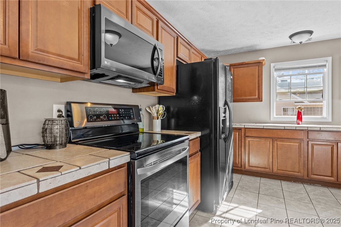 216 Longleaf Pines Drive Raeford, NC 28376 - Photo 6 of 28