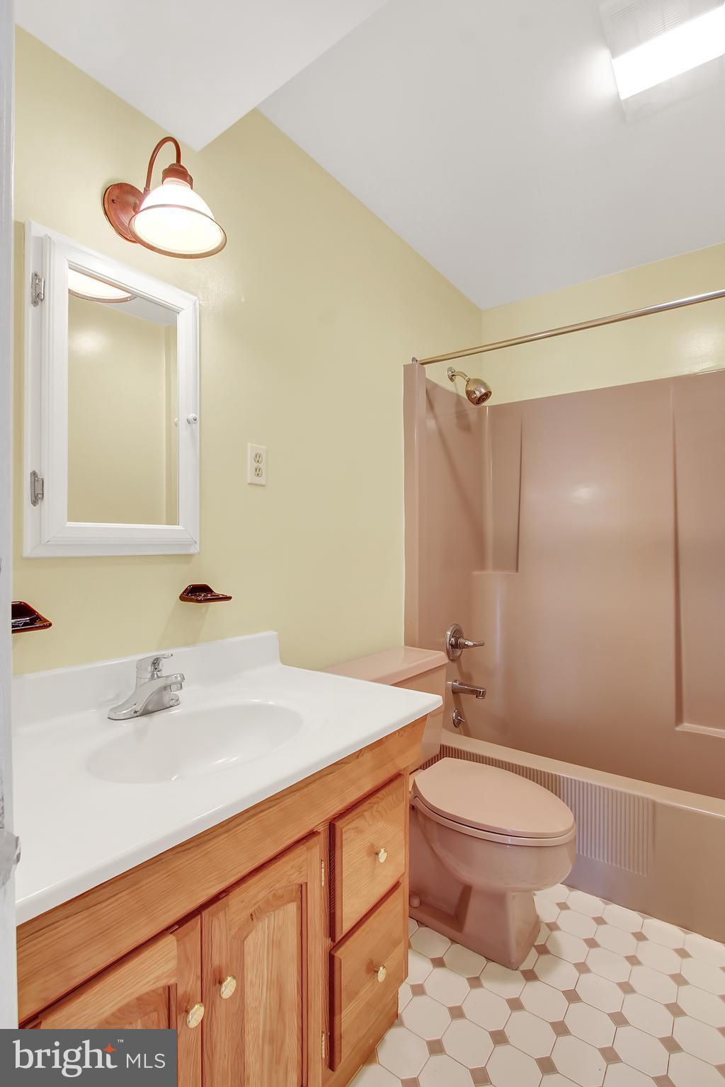 16611 Jm Pearce Road Monkton, MD 21111 - Photo 39 of 94 Hall bath