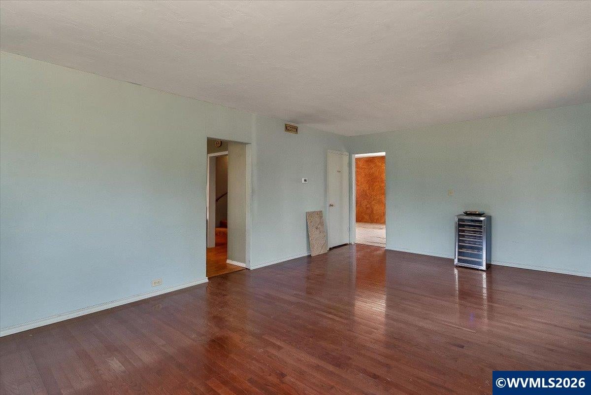 2238 Farmer Road Southeast Jefferson, OR 97352 - Photo 24 of 50 Gallery Image 24
