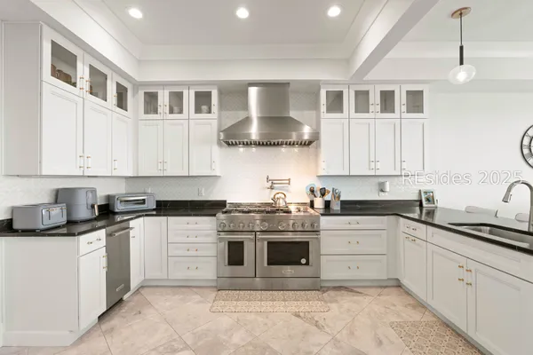 $7,495,000 | 10 Collier Beach Road, Hilton Head Island, SC 29928