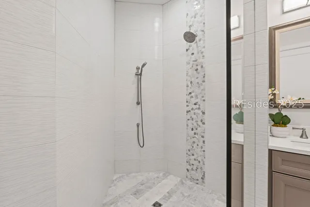 $7,950,000 | 10 Collier Beach Road, Hilton Head Island, SC 29928