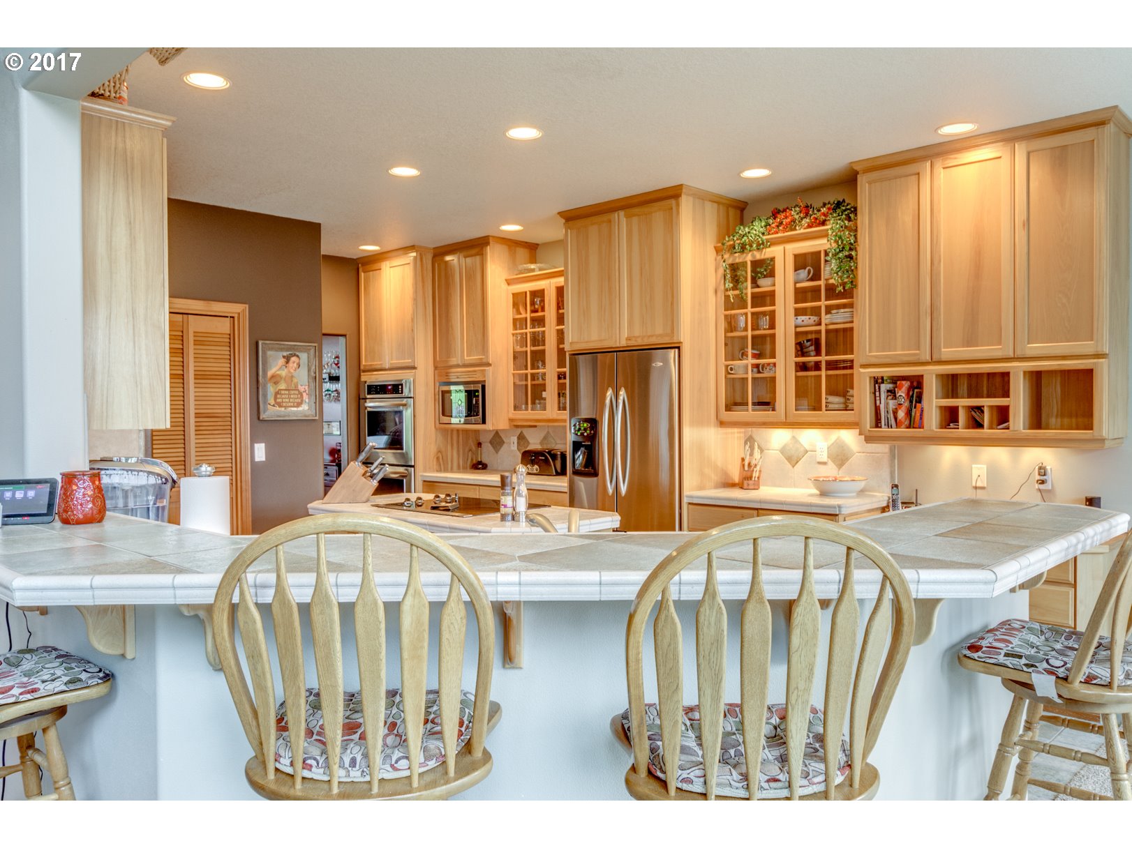 19023 Southwest Neugebauer Road Hillsboro, OR 97123 - Photo 6 of 24 Gallery Image 6