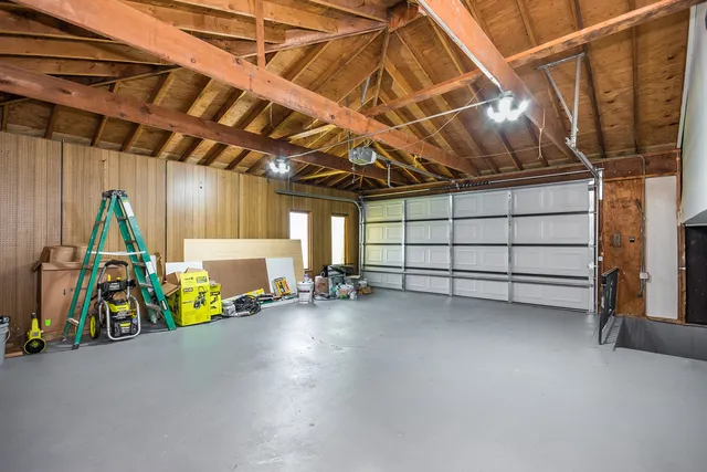 $2,800 | 15369 Ingleside Avenue, South Holland, IL 60473