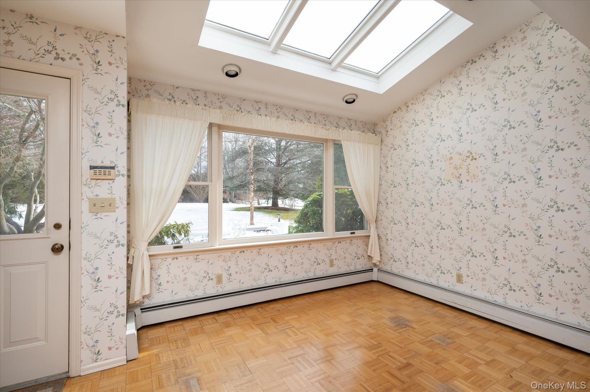 336 West Hills Road Huntington, NY 11746 - Photo 14 of 36