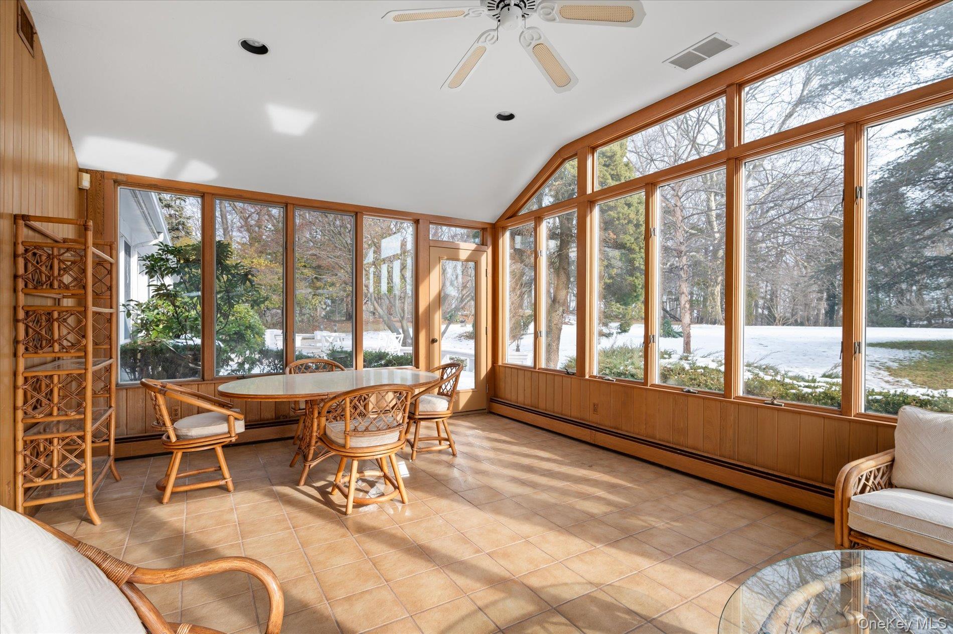 336 West Hills Road Huntington, NY 11746 - Photo 18 of 36