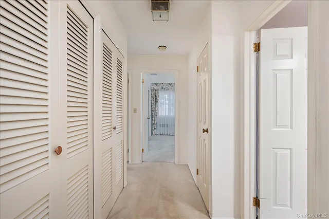 $1,250,000 | 336 West Hills Road, Huntington, NY 11746