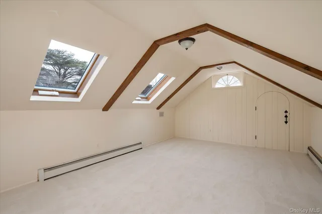 $1,250,000 | 336 West Hills Road, Huntington, NY 11746