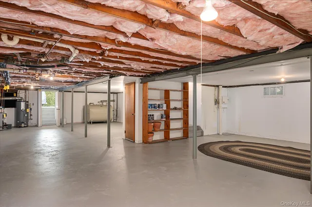 $1,250,000 | 336 West Hills Road, Huntington, NY 11746