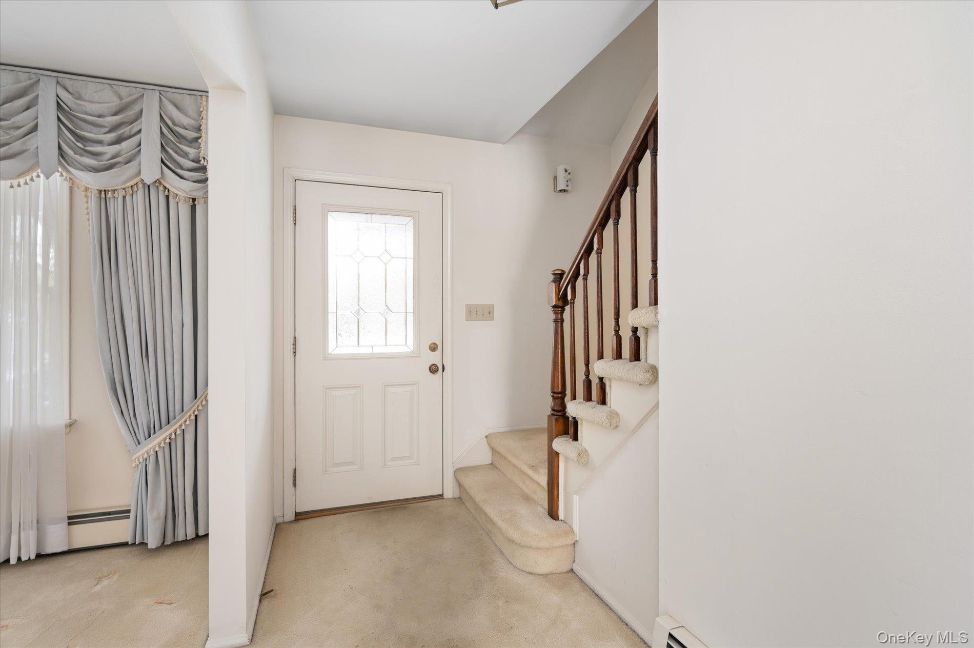 336 West Hills Road Huntington, NY 11746 - Photo 4 of 36