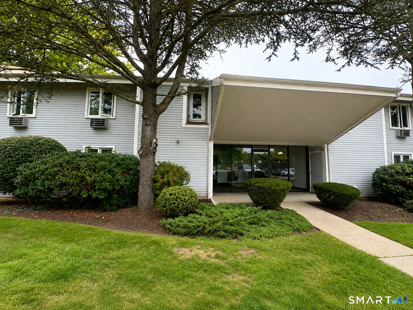 131 Florence Road, Unit 2B Branford, CT 06405 - Photo 2 of 16 Gallery Image 2