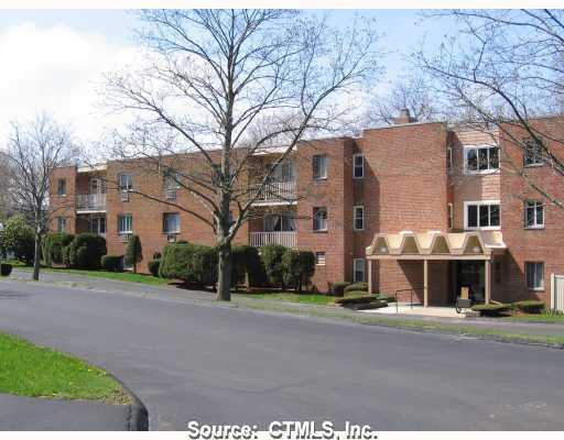 65 Westridge Road, Unit F3 New London, CT 06320 - Photo 1 of 1 Exterior Front. Exterior