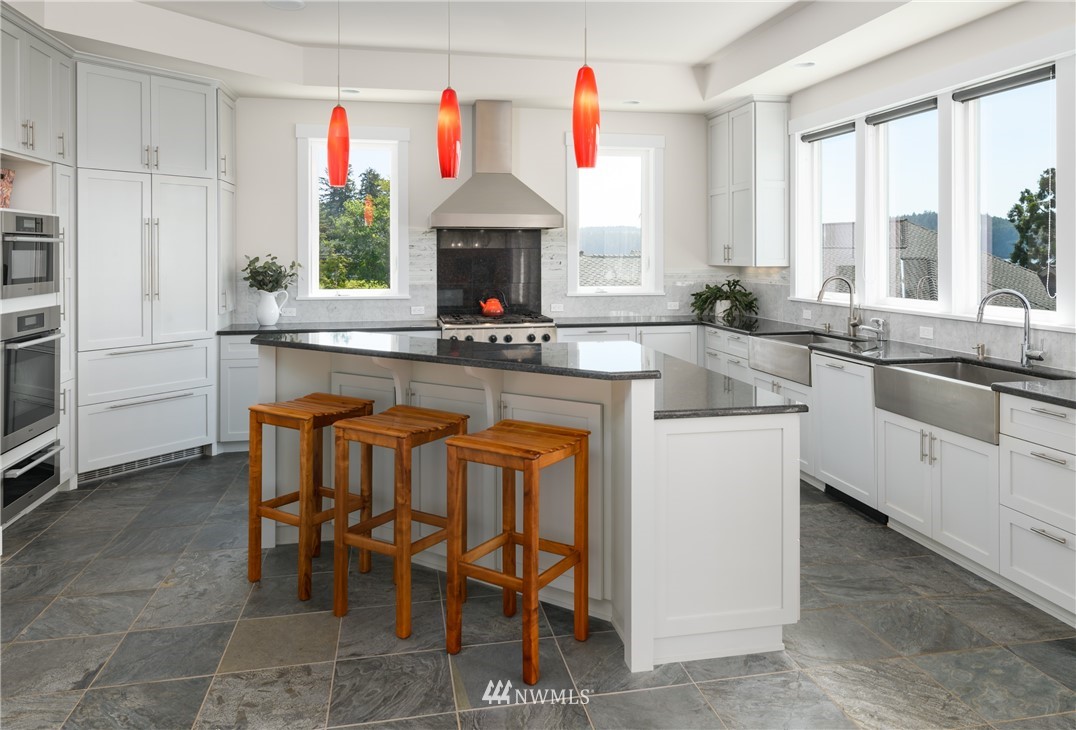 14975-14977 Gibralter Road Anacortes, WA 98221 - Photo 11 of 40 Gallery Image 11