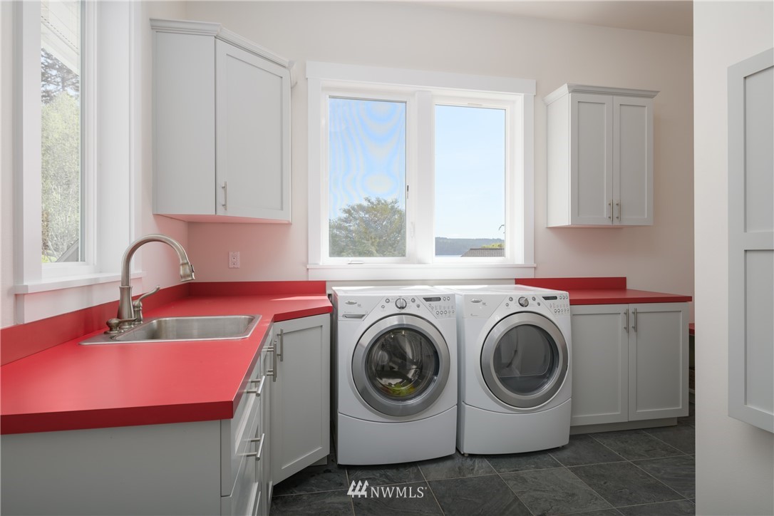 14975-14977 Gibralter Road Anacortes, WA 98221 - Photo 13 of 40 Gallery Image 13