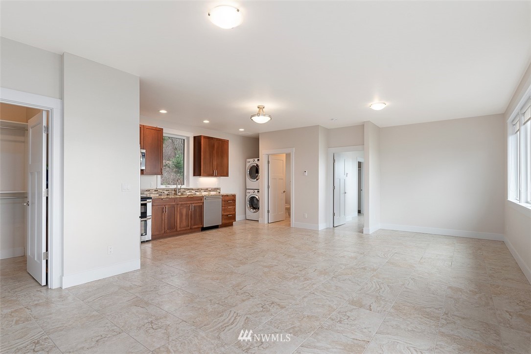 14975-14977 Gibralter Road Anacortes, WA 98221 - Photo 38 of 40 Gallery Image 38