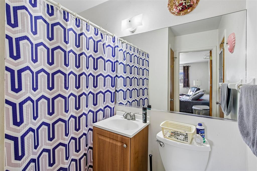 2210 Gentian Road Venice, FL 34293 - Photo 24 of 29 Gallery Image 24